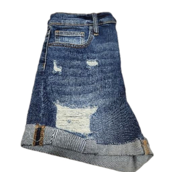 Sneak Peek ladies HighRise Demin shorts - Picture 3 of 6